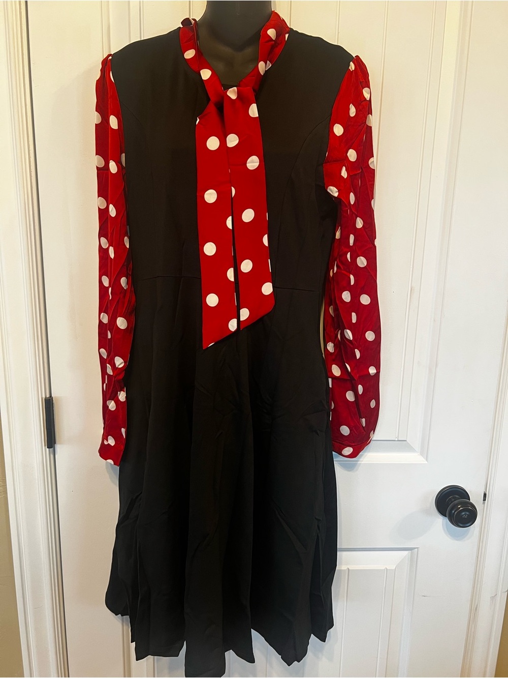 New Tulip B Long Sleeve Black Dress with Red Polka Dot Tie-Neck Modern Vintage - Picture 2 of 7